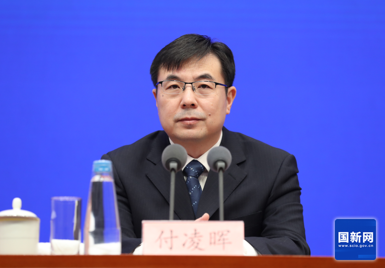 国务院新闻办就2024年国民经济运行情况举行发布会(图4)